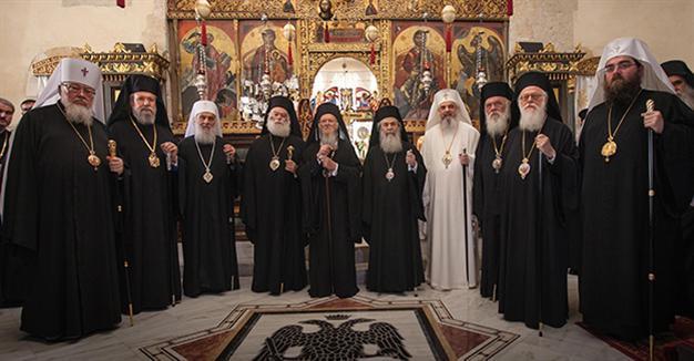 Historic Orthodox meet marred by Russian no show