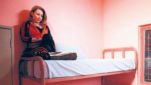 Euro Court finds Turkish singer rightful in appeal
