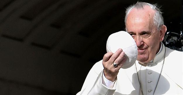 Pope reaches out to divorcees but holds line on homosexuality