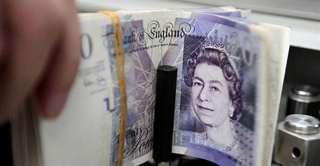 Sterling slides as Brexit alarm spreads