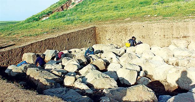 Structures at Uşaklı Mound may be ancient Zippalanda