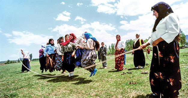 80 years of photos at Istanbul Modern