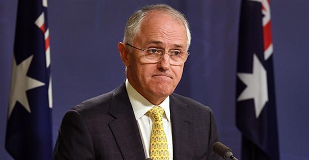 Australia in political limbo after voters punish government