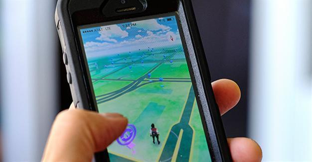 Tokyos Nikkei index soars, Pokemon powers Nintendo