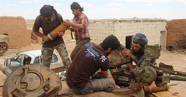 Russian soldier dies in Syria after shelling by militants