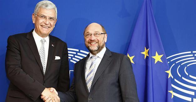 Turkey-EU deal over visas, migrants in jeopardy amid brinkmanship