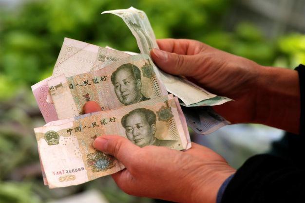 China bank lending slumps in April amid debt concerns