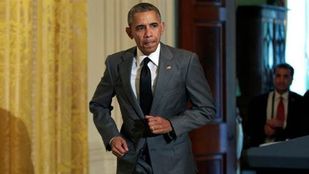 Obama urges rule of law in Turkey, US seeks to resume air operations