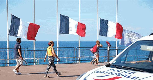 Links between Nice attacker and ISIL not yet established, says minister