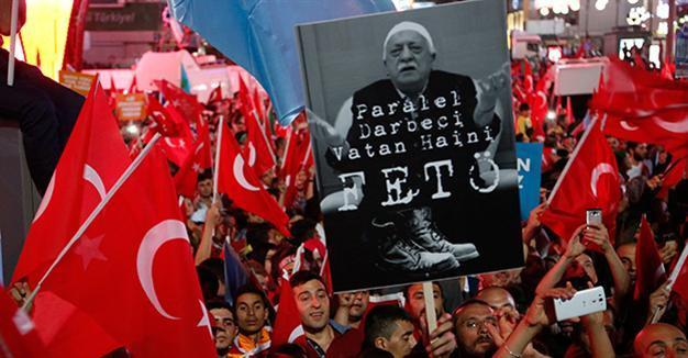 US offered to help on Gülen’s extradition, Turkish FM confirms