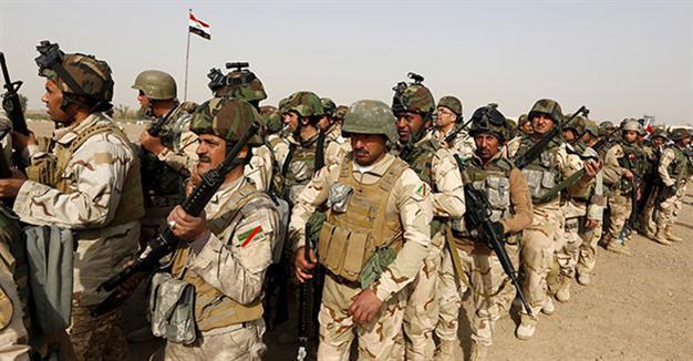 US forces help Iraqis build bridge on way to Mosul