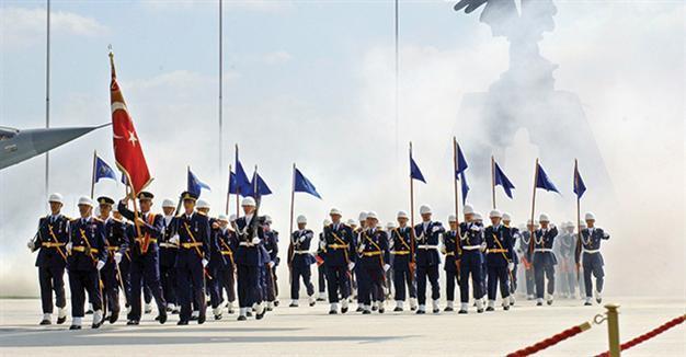 Ousted soldiers tell story of Gülenist’s cadre efforts in military