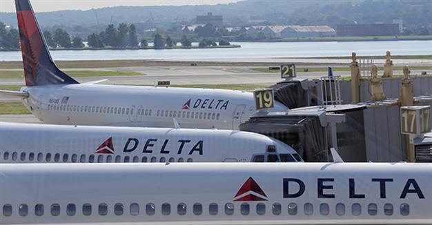 Delta struggles to take flight after global system outage