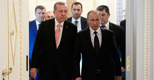 Erdoğan, Putin talk over Syria in separate meeting