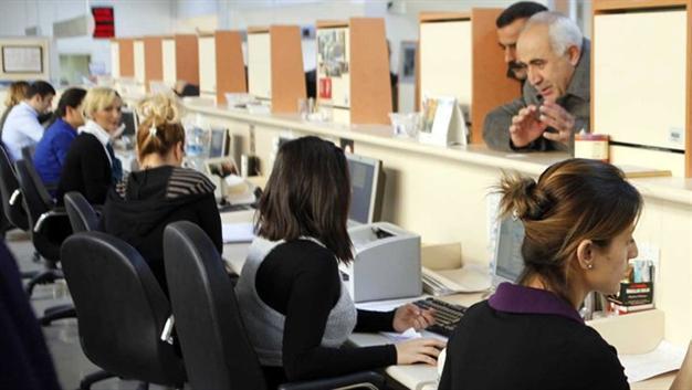 ‘Gray civil servants’ to be tracked for up to four years before dismissal