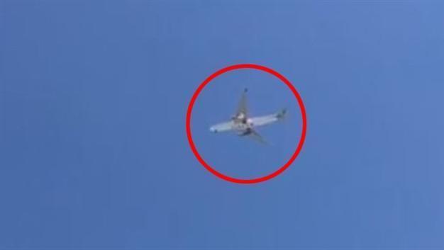 Qatar Airways plane makes emergency landing at Istanbul airport