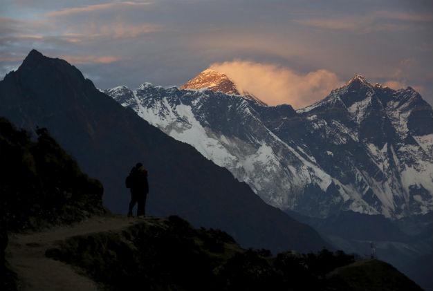 Nepali woman beats own record for most Everest summits
