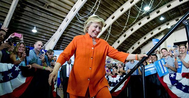 Clinton warns Trump ‘crossed the line’ with gun comment