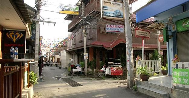 Thai police say wave of attacks connected, one arrested