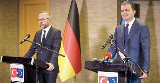 EU, Turkey talks won’t stop: German minister