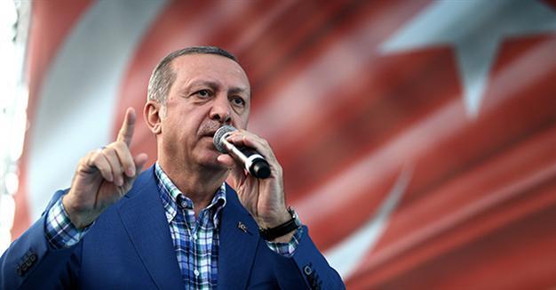 Turkey to fight ISIL, Syrian Kurdish militia with same determination: Erdoğan