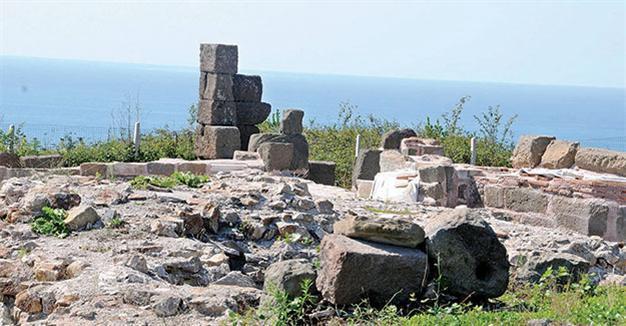 Ancient tombs, church found in Tieion in northern Turkey