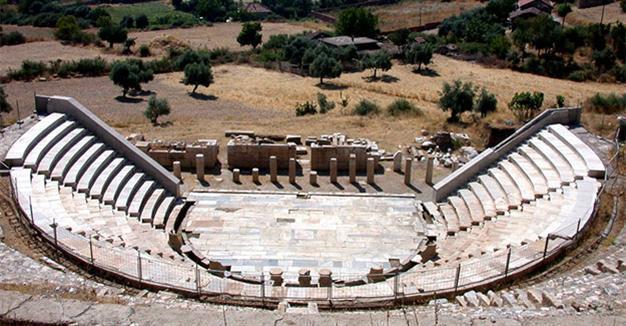 Visitor numbers plummet at İzmir museums, ancient sites amid Turkish tourism strife