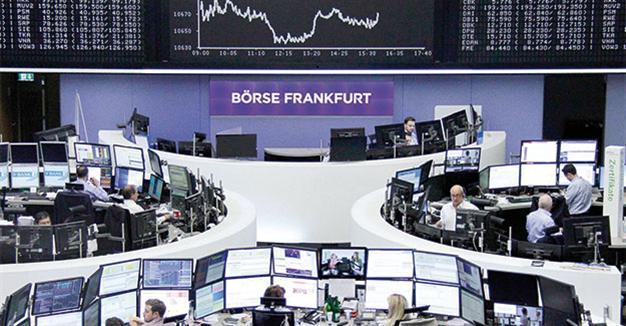 German ratings minnow takes aim at US whales ‘to become EU voice’