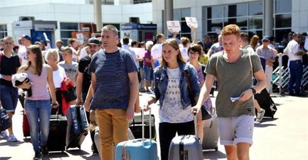 Not easy to cover tourism losses: Business group
