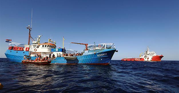 29 migrants dead as boat capsizes off Egypt