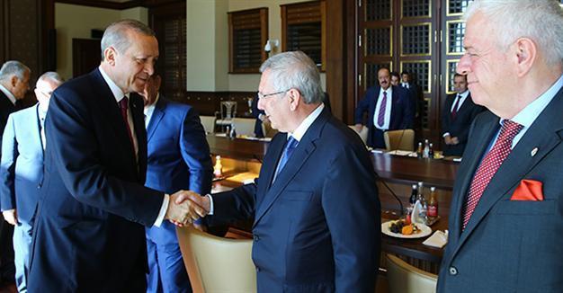 President Erdoğan meets Fenerbahçe chairman amid anti-Gülen conciliation