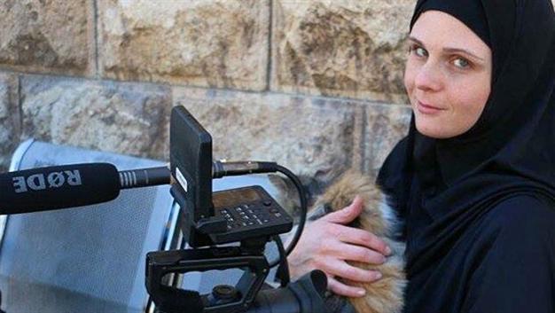 US journalist detained in Turkey after fleeing Syria