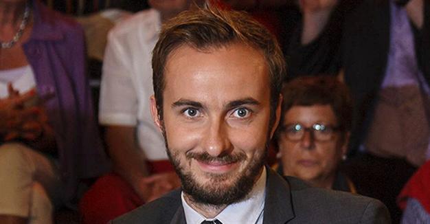 German prosecutors drop probe into comedian over Erdoğan poem