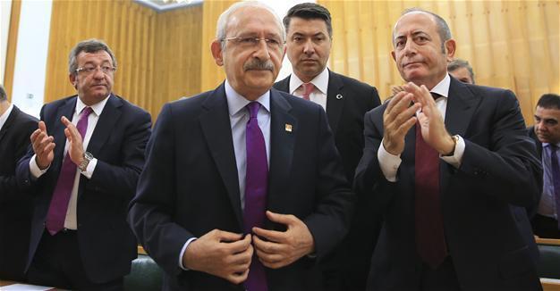 CHP urges gov’t to reveal ‘political links’ of Turkey’s coup attempt