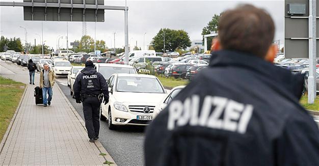 German police arrest Syrian bomb plot suspect
