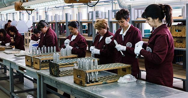 Guns, not roses: Conflicts fire up Bulgaria arms trade