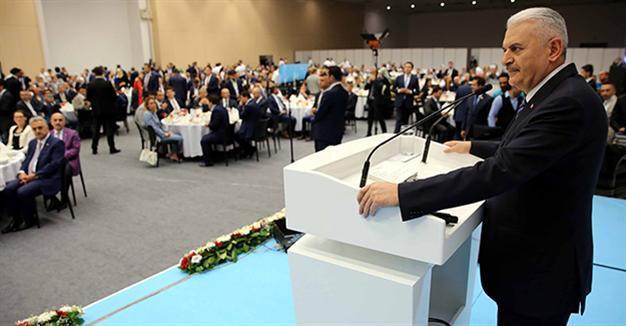 Turkey’s PM sends reconciliatory messages to Russia, Israel, Syria, Egypt