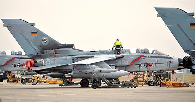 Five countries operating at İncirlik Air Base, says Turkish FM