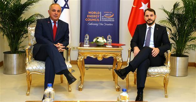 Israel, Turkey discuss joint gas pipeline as ties resume after six-year dissent