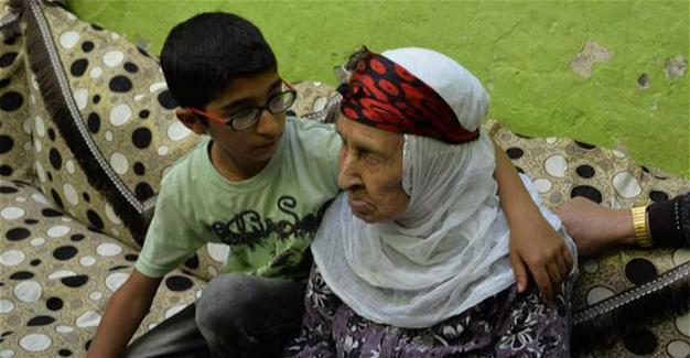 Local Diyarbakır woman with 450 grandchildren is believed to be 130 years old