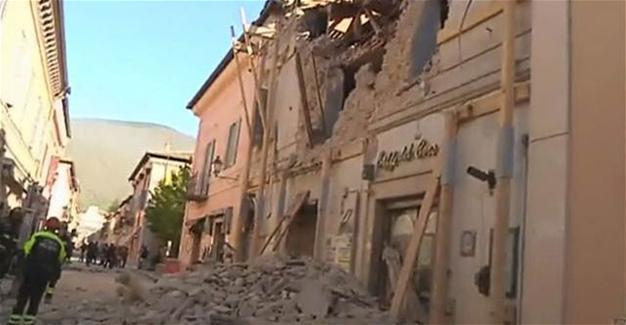 6.6 magnitude earthquake strikes central Italy