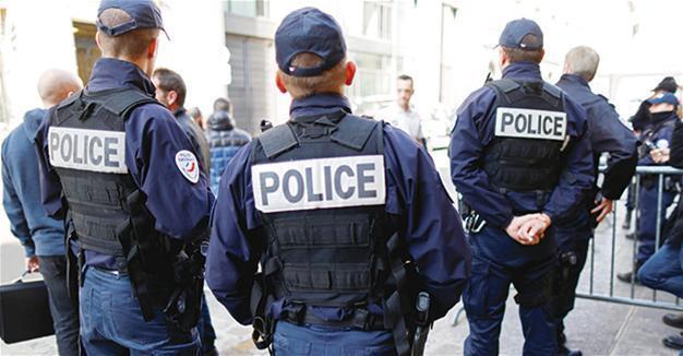 Ayrault and Çavuşoğlu clash over state of emergencies in Turkey and France