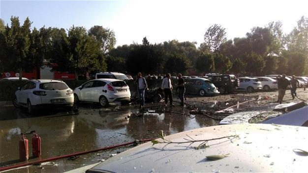 10 injured in explosion at trade chamber parking lot in Turkey’s Antalya
