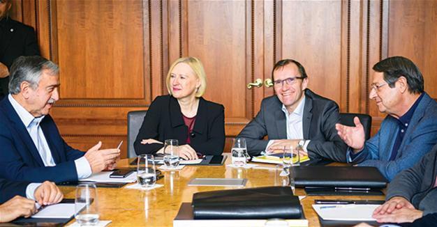 Cyprus peace deal hangs in the balance
