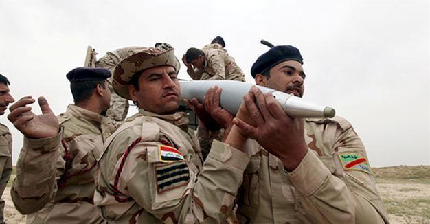 Iraq minister says ISIL leaders, families flee Mosul