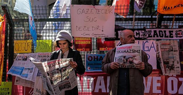 EU report on Turkey to flag ‘relapse’ on press freedom