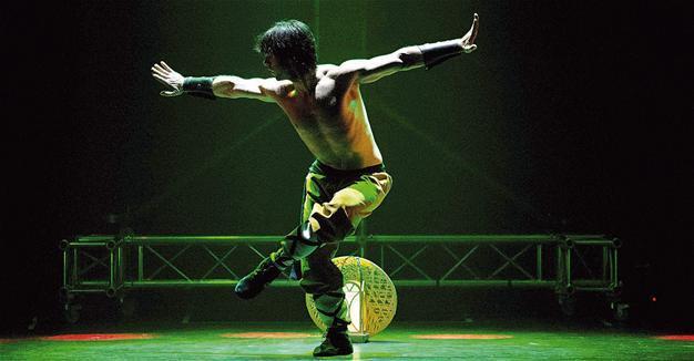 Los Vivancos presents ‘Born to Dance’