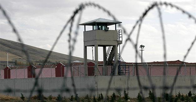 Air defense systems set up in three prisons in Turkey