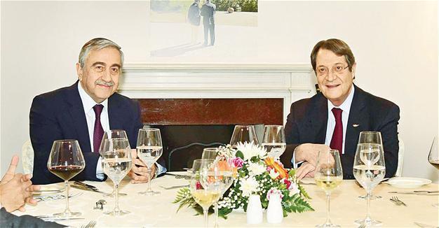 Cyprus leaders decide to resume talks, new negotiations set for January