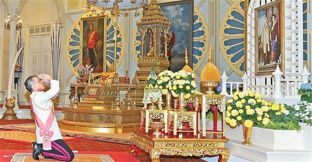 Crown prince formally becomes Thailand’s new king
